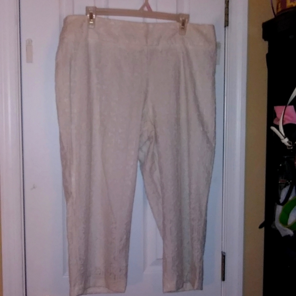 Dress capris